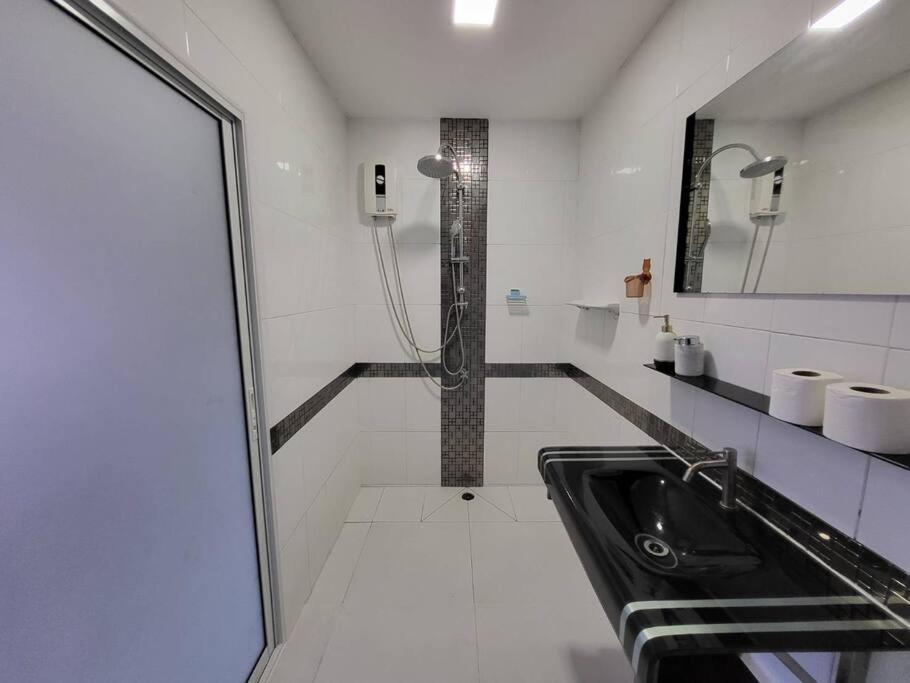 Cozy Houes Private Pool Pattaya