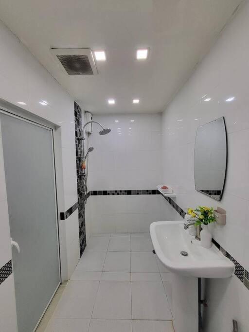 Villa Cozy Houes Private Pool Pattaya *